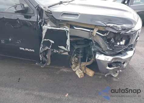 2019 Ram 1500 Big Horn/Lone Star 4X4 6'4 Box z USA, uszkodzony, nr VIN 1C6SRFBTXKN542809